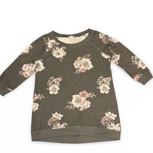Almost Famous Floral Raglan Sleeve Sweater Size Large